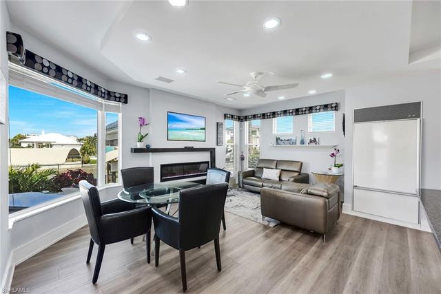 375 Germain AVE, Naples, FL 34108