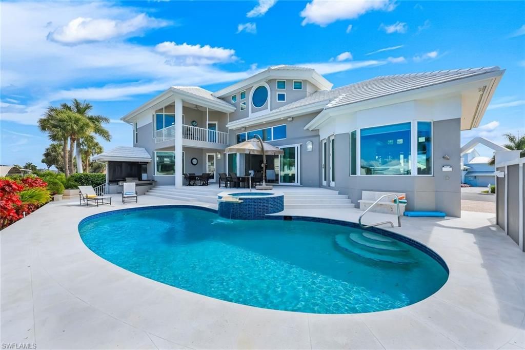 375 Germain AVE, NAPLES, FL 34108 — photo 4