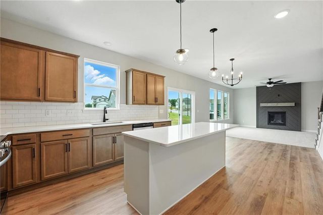 3057 NW 96th Terrace, Kansas City, MO 64154