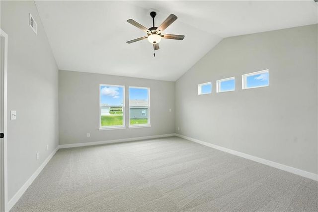 3057 NW 96th Terrace, Kansas City, MO 64154
