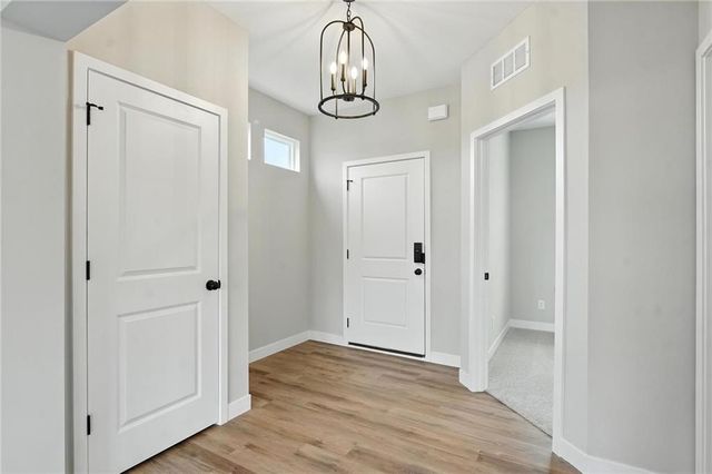 3057 NW 96th Terrace, Kansas City, MO 64154