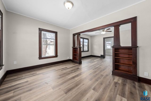 419 N Indiana Ave Avenue, Sioux Falls, SD 57103