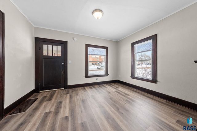 419 N Indiana Ave Avenue, Sioux Falls, SD 57103