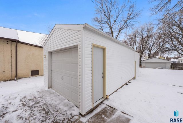 419 N Indiana Ave Avenue, Sioux Falls, SD 57103