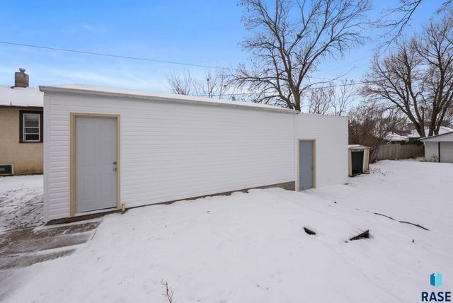 419 N Indiana Ave Avenue, Sioux Falls, SD 57103