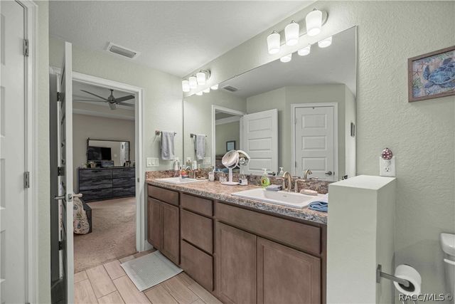 84 Vinca Street, Homosassa, FL 34446