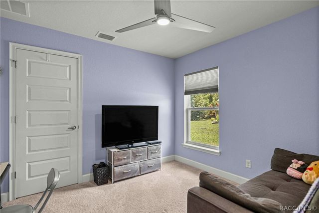 84 Vinca Street, Homosassa, FL 34446