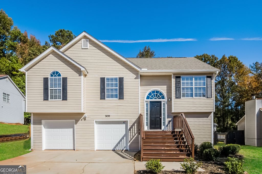 3639 Mosswood Lane, Rex, GA 30273