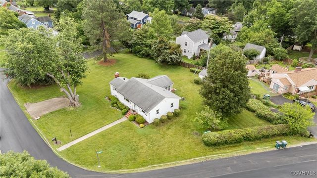 1 Luray Dr, Henrico, VA 23227
