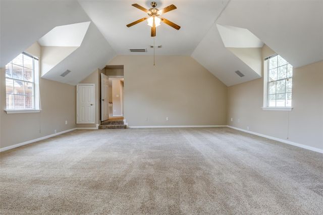 8106 Meadow Pond Drive, Missouri City, TX 77459