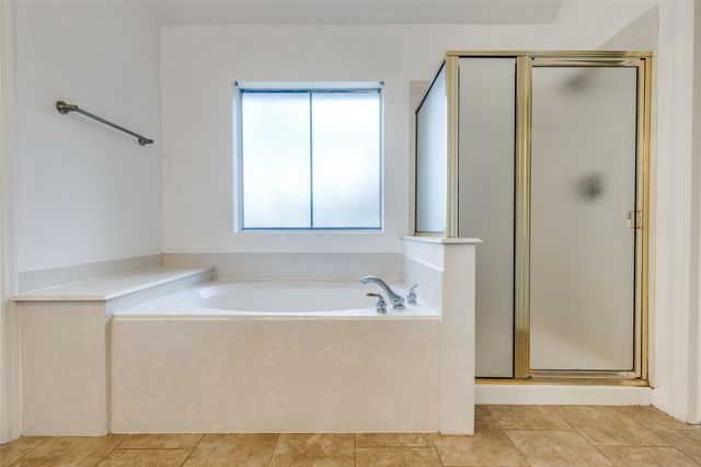 8106 Meadow Pond Drive, Missouri City, TX 77459