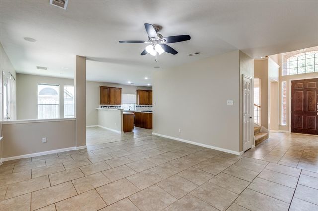 8106 Meadow Pond Drive, Missouri City, TX 77459