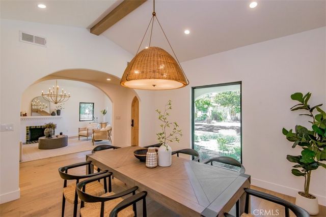2357 Midvale Ave, Los Angeles, CA 90064