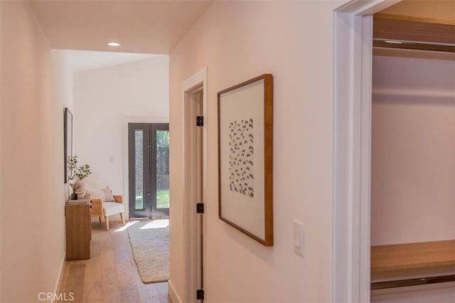 2357 Midvale Ave, Los Angeles, CA 90064