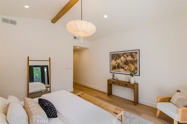 2357 Midvale Ave, Los Angeles, CA 90064