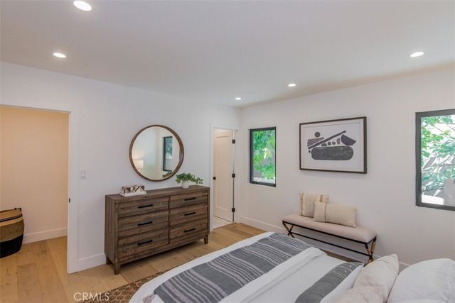 2357 Midvale Ave, Los Angeles, CA 90064