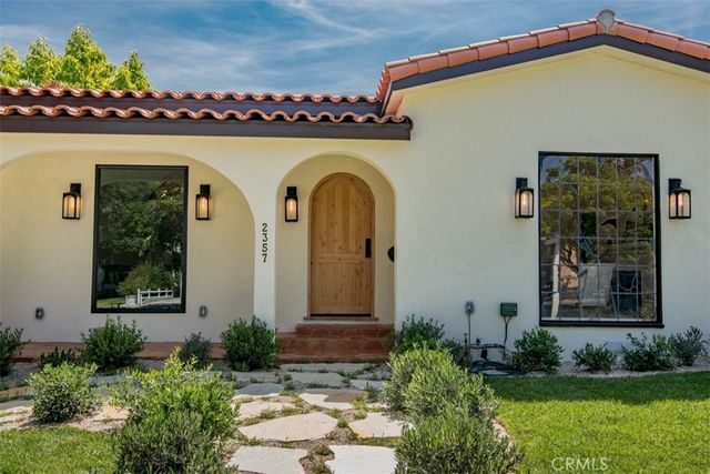 2357 Midvale Ave, Los Angeles, CA 90064