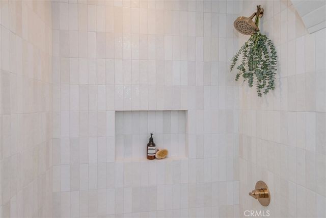 2357 Midvale Ave, Los Angeles, CA 90064