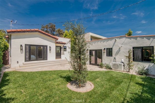 2357 Midvale Ave, Los Angeles, CA 90064
