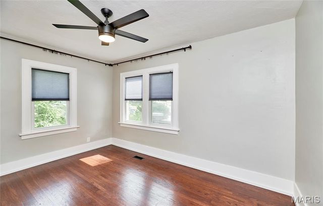 805 Leonard Drive, Rock Hill, MO 63119