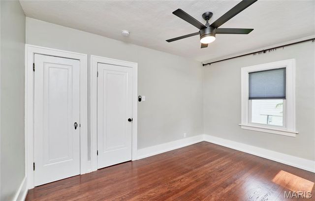 805 Leonard Drive, Rock Hill, MO 63119