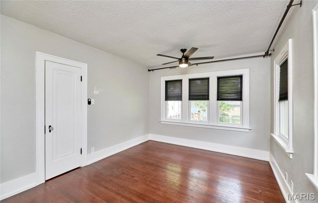 805 Leonard Drive, Rock Hill, MO 63119