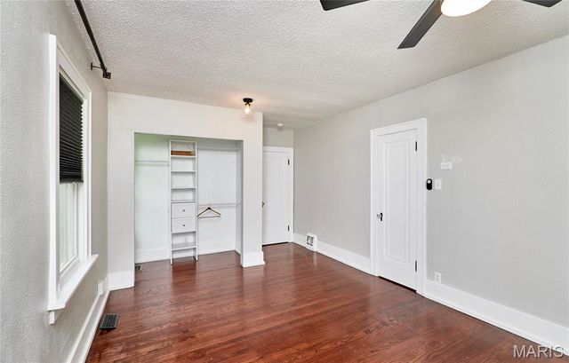 805 Leonard Drive, Rock Hill, MO 63119