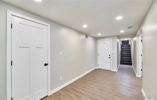 805 Leonard Drive, Rock Hill, MO 63119