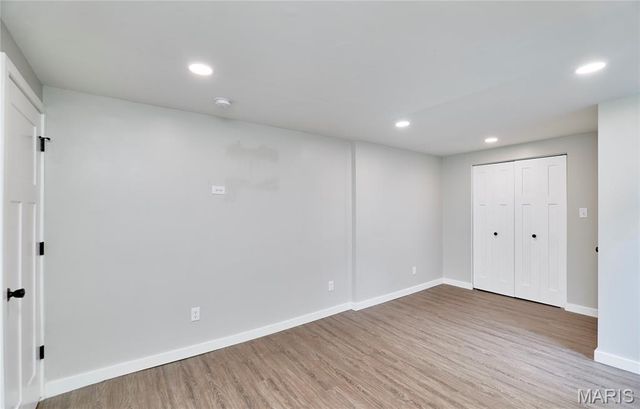 805 Leonard Drive, Rock Hill, MO 63119