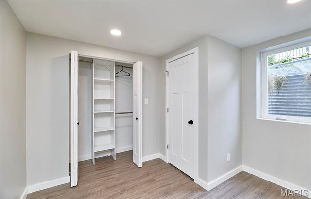 805 Leonard Drive, Rock Hill, MO 63119