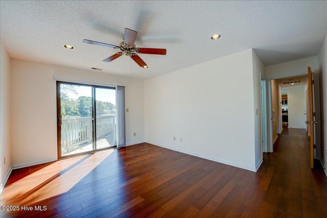 7503 Windward Drive, New Bern, NC 28560