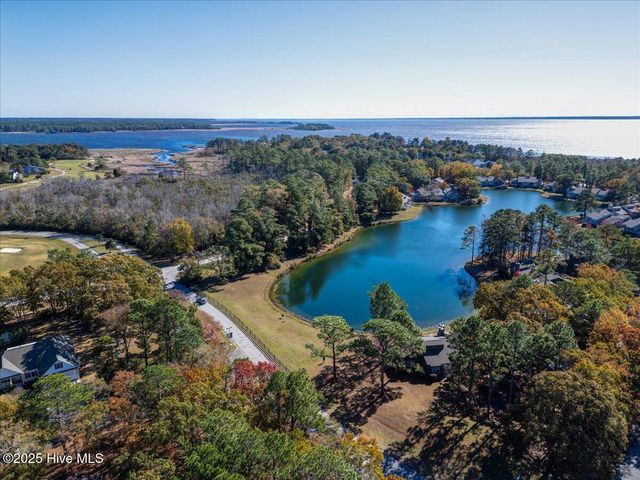 7503 Windward Drive, New Bern, NC 28560