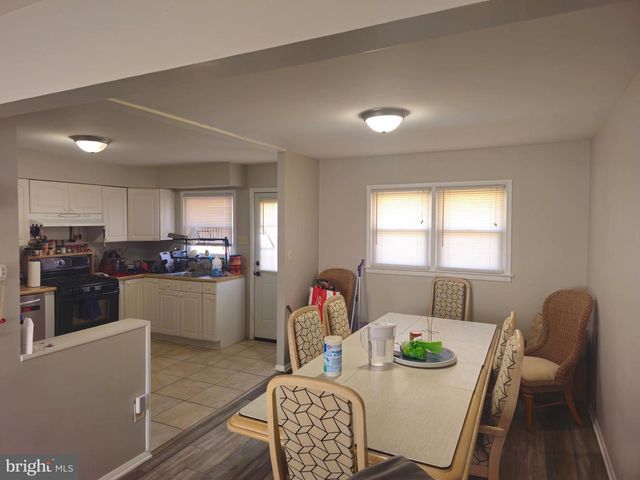 12 FAIRMOUNT DR, Glassboro, NJ 08028