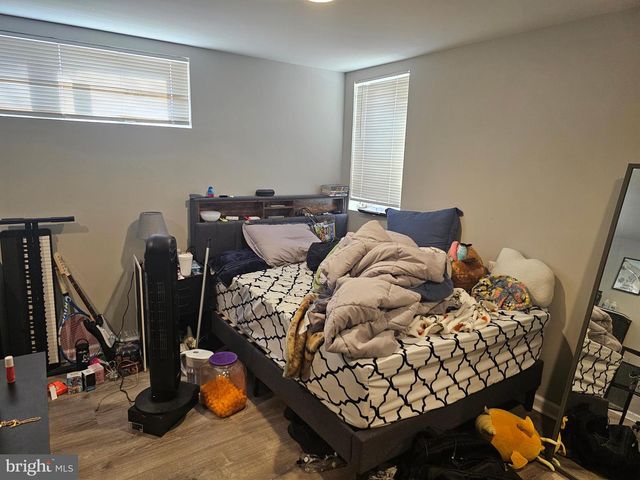 12 FAIRMOUNT DR, Glassboro, NJ 08028