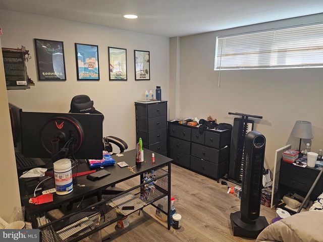 12 FAIRMOUNT DR, Glassboro, NJ 08028