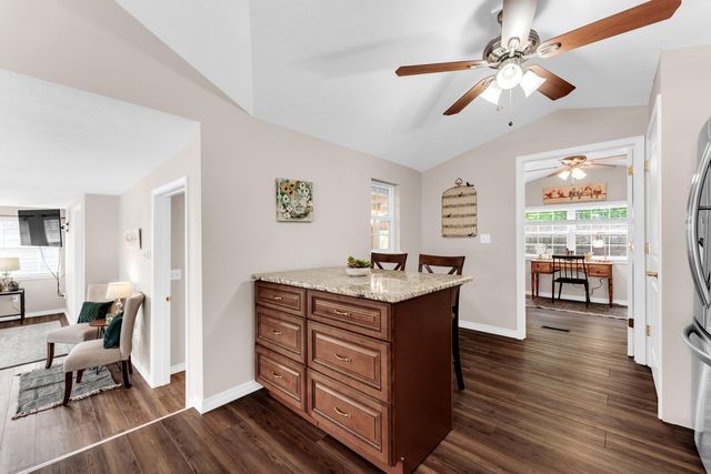 203 Forest Park Lane, Branson, MO 65616