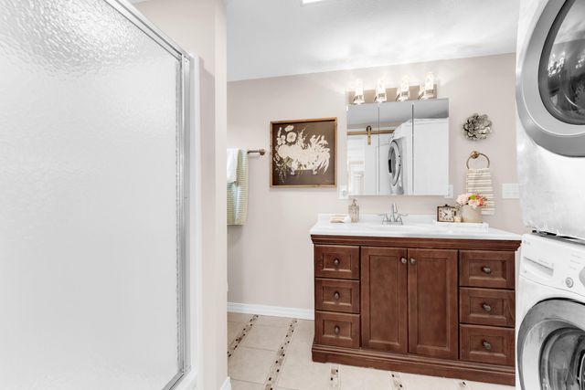 203 Forest Park Lane, Branson, MO 65616