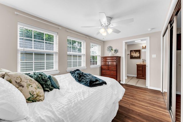203 Forest Park Lane, Branson, MO 65616