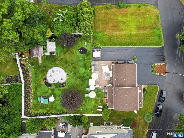 43 Dairy Street, Midland Park, NJ 07432