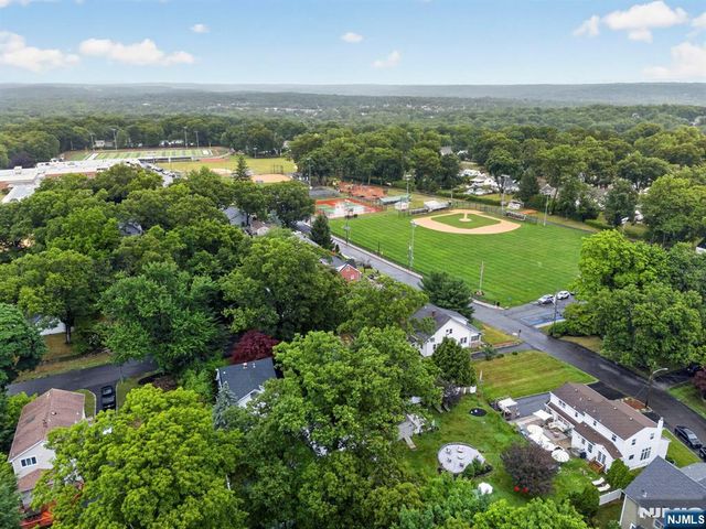 43 Dairy Street, Midland Park, NJ 07432