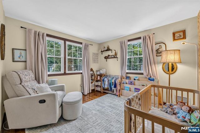 43 Dairy Street, Midland Park, NJ 07432