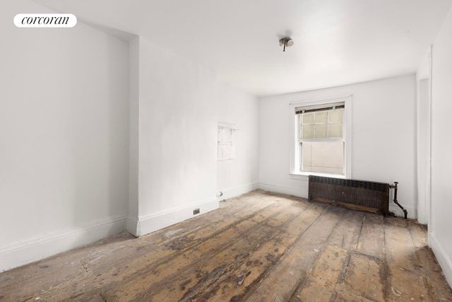 118 4TH Avenue, New York City, NY 11217