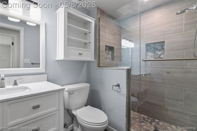 39363 Heatherheath Drive, Clinton Township, MI 48038