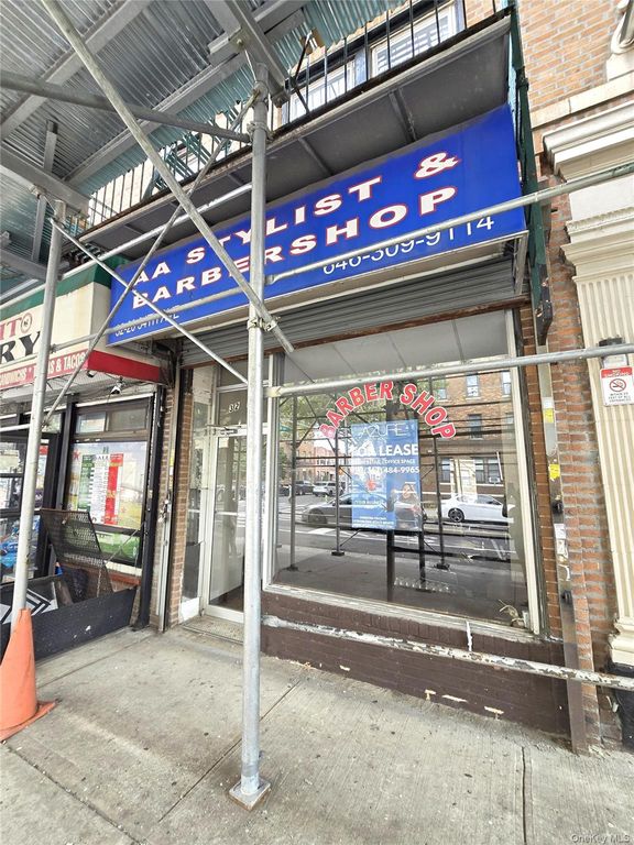 3220 34th Avenue STORE 2, Astoria, NY 11106 — photo 2