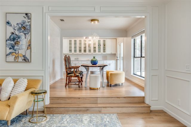 9130 Valley Chapel Lane, Dallas, TX 75220