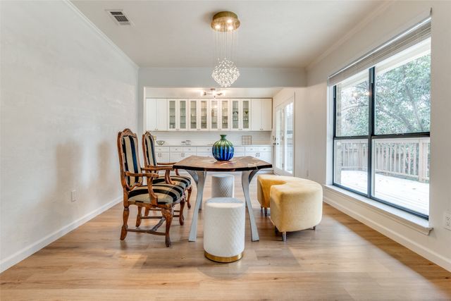 9130 Valley Chapel Lane, Dallas, TX 75220