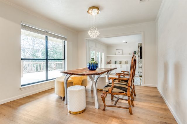 9130 Valley Chapel Lane, Dallas, TX 75220