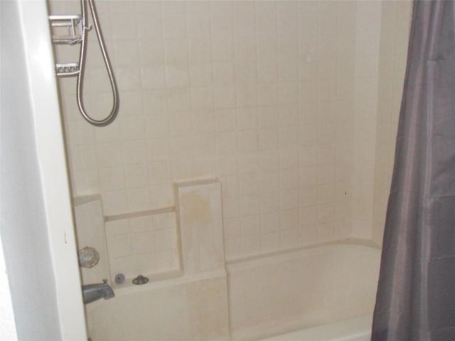 817 Cruise Street, Denton, TX 76207