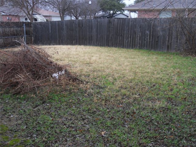 817 Cruise Street, Denton, TX 76207