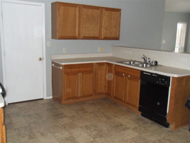 817 Cruise Street, Denton, TX 76207